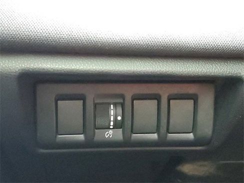 Certified 2023 Subaru Outback Premium image 18