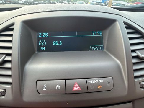Used 2011 Buick Regal CXL FWD image 21