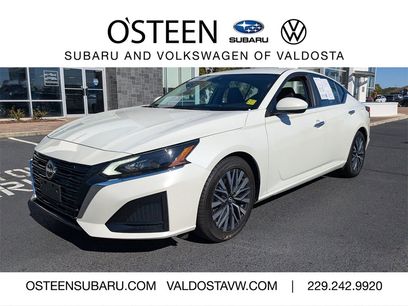 Used 2023 Nissan Altima 2.5 SV