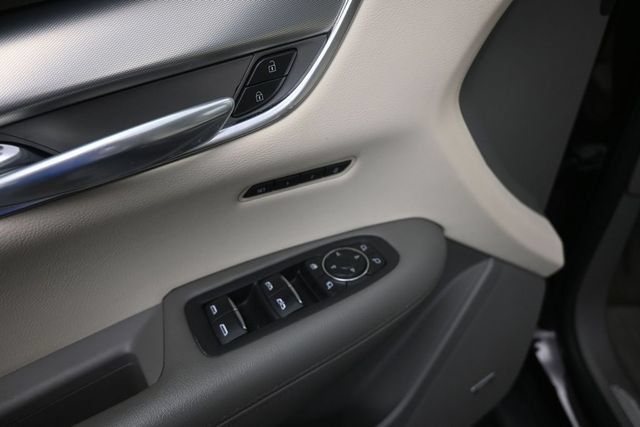 Used 2021 Cadillac XT5 Premium Luxury AWD/4WD image 15