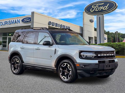 Used 2022 Ford Bronco Sport Outer Banks w/ Tech Package image 1