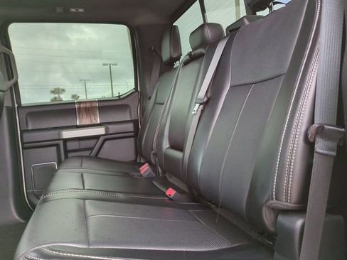 Used 2018 Ford F150 Lariat image 14