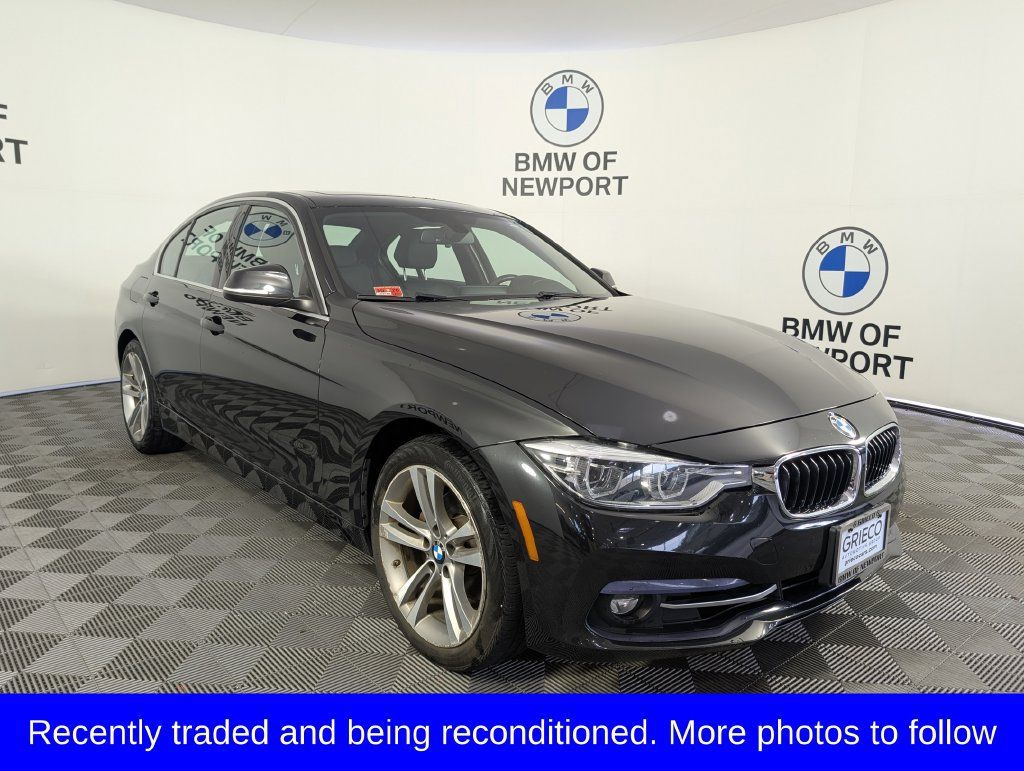Used 2018 BMW 330i xDrive Sedan AWD/4WD image 1