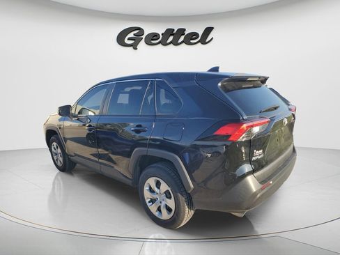 Used 2023 Toyota RAV4 LE image 5