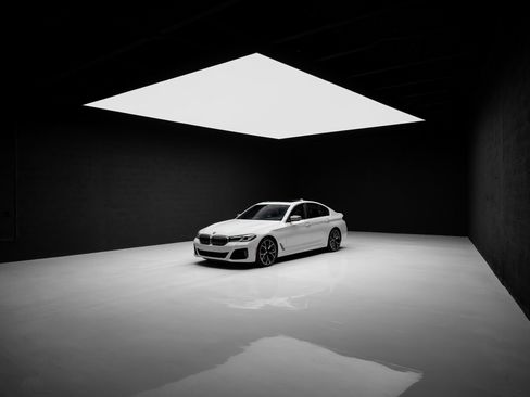 Used 2023 BMW M550i xDrive AWD/4WD image 90