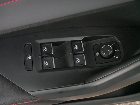 Certified 2025 Volkswagen Jetta GLI Autobahn image 19