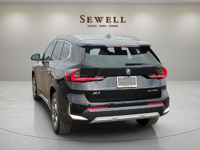 Certified 2026 BMW X1 xDrive28i w/ Technology Package AWD/4WD image 3