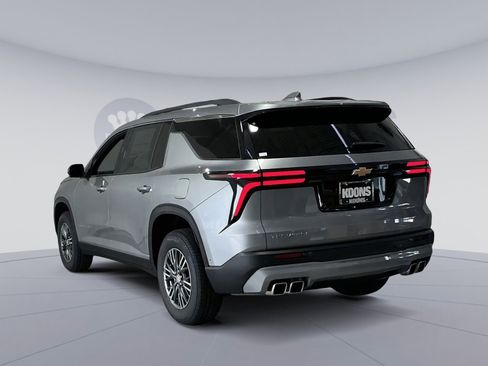 New 2026 Chevrolet Traverse LT w/ Enhanced Driving Package image 14