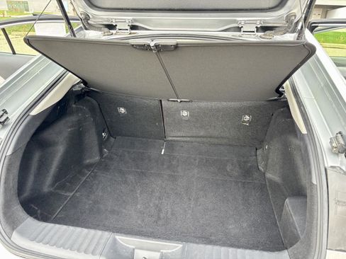 Used 2024 Toyota Prius LE image 15