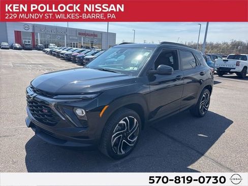Used 2024 Chevrolet TrailBlazer RS w/ Driver Confidence Package AWD/4WD image 1