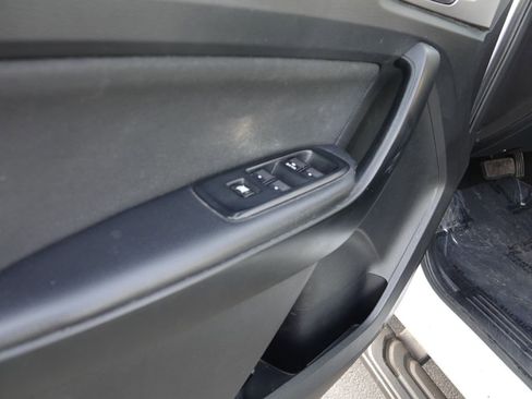 Used 2019 Ford Ranger XLT w/ FX4 Off-Road Package image 12