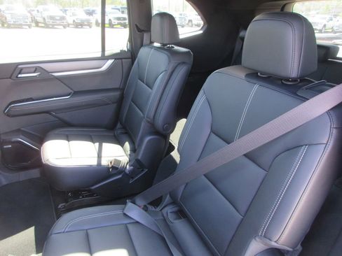 New 2026 GMC Acadia Elevation w/ Black Edition FWD image 12