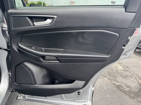 Used 2020 Ford Edge SE AWD/4WD image 21