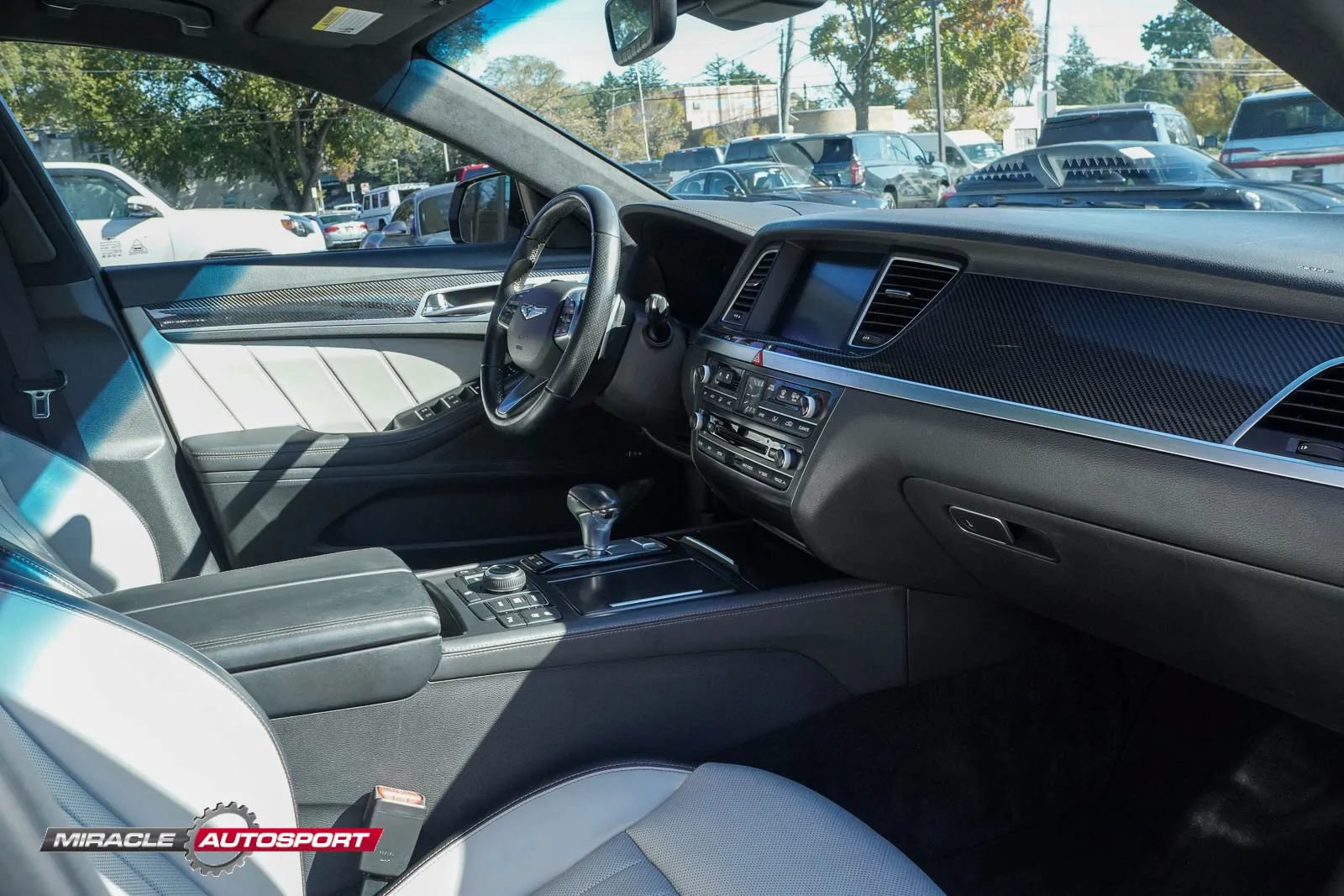Used 2018 Genesis G80 3.3T Sport RWD image 35