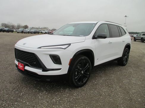New 2026 Buick Enclave Sport Touring FWD image 9