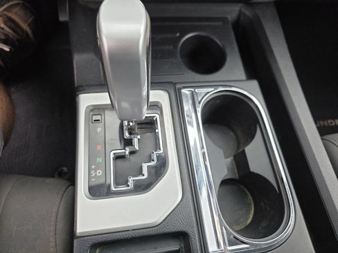 Used 2015 Toyota Tundra SR5 w/ TRD Off Road Package image 26