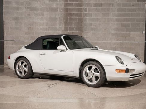 Used 1995 Porsche 911 Cabriolet image 9