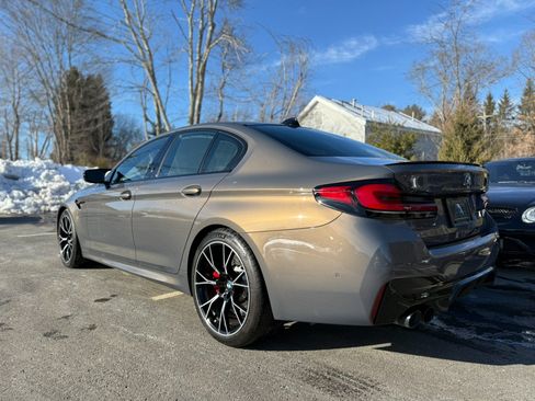 Used 2022 BMW M5 w/ Competition Package AWD/4WD image 17