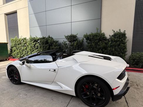 Used 2017 Lamborghini Huracan LP 580-2 image 7