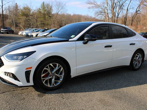 Used 2021 Hyundai Sonata SEL w/ Cargo Package image 13