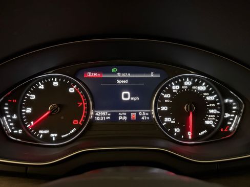 Used 2023 Audi Q5 2.0T Premium w/ Convenience Package image 17