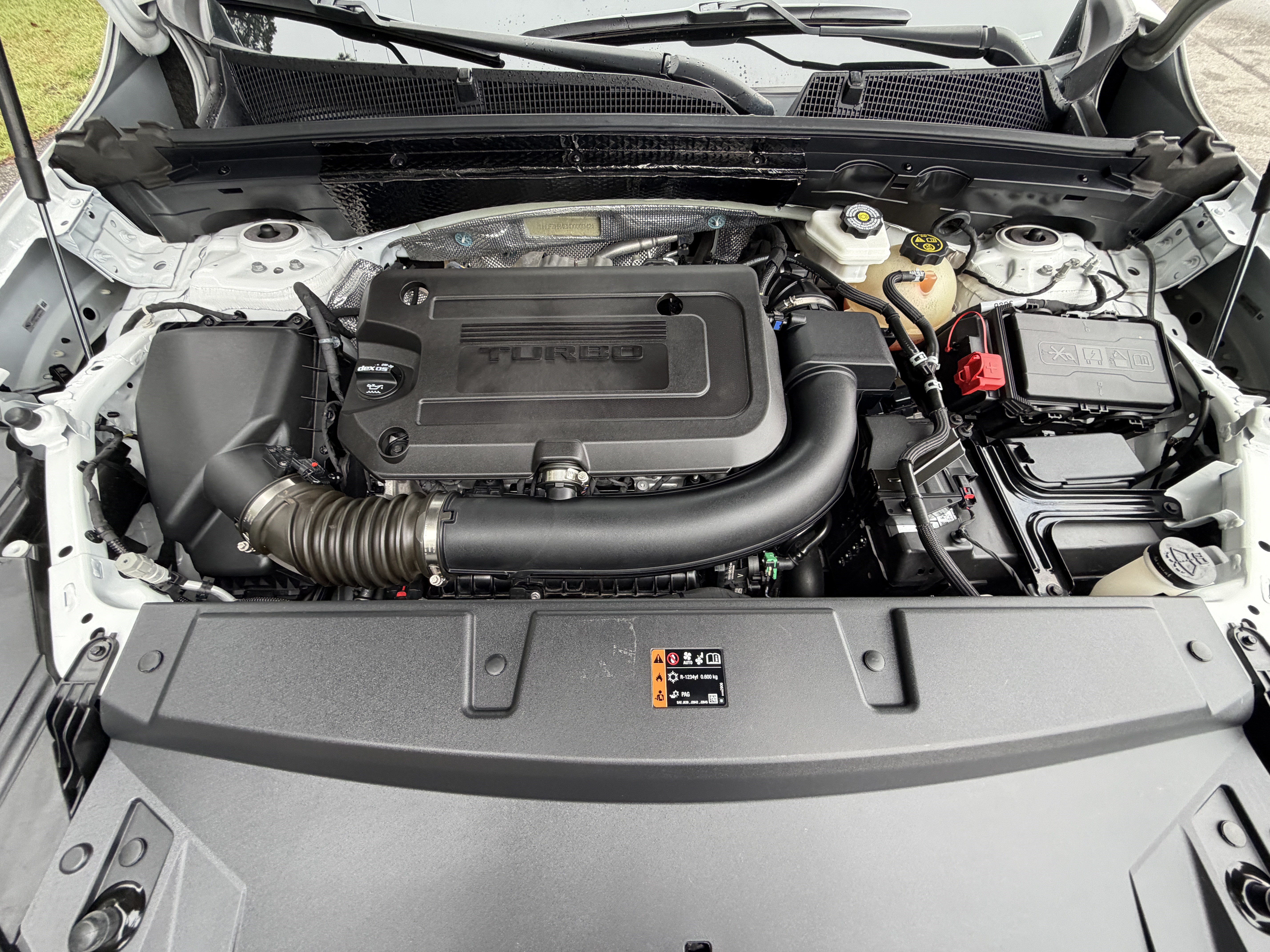 Used 2022 Buick Envision Essence w/ Technology Package I FWD image 10