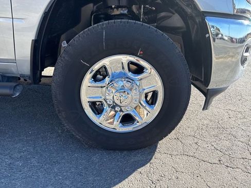 New 2026 RAM 2500 Tradesman AWD/4WD image 11