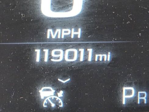 Used 2019 GMC Yukon XL Denali w/ Denali Ultimate Package AWD/4WD image 30