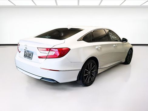 Used 2022 Honda Accord EX-L image 4