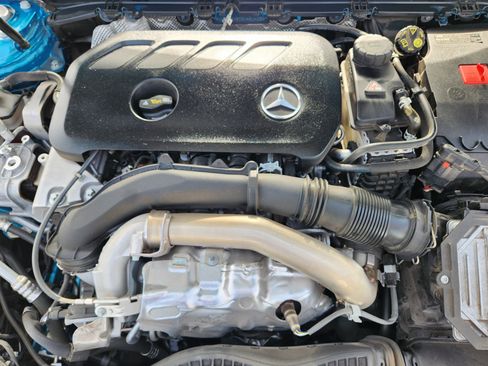 Certified 2025 Mercedes-Benz CLA 250 4MATIC image 32