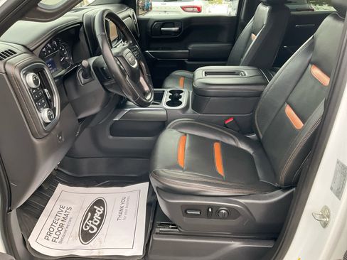 Used 2019 GMC Sierra 1500 AT4 w/ AT4 Premium Package image 18