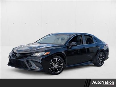 Used 2018 Toyota Camry SE