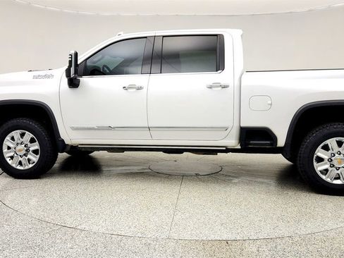 Used 2024 Chevrolet Silverado 2500 High Country w/ High Country Premium Package image 8