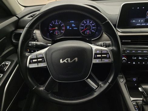 Used 2022 Kia Telluride EX w/ EX Premium Package image 22