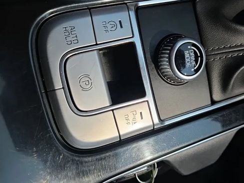 Used 2022 Kia Telluride EX w/ EX Premium Package FWD image 29