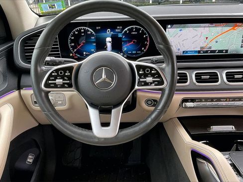 Certified 2020 Mercedes-Benz GLS 450 4MATIC image 5