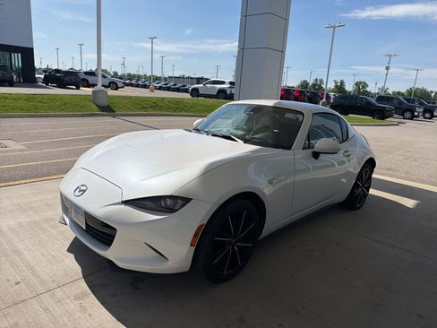 Used 2024 MAZDA MX-5 Miata RF Grand Touring RWD image 1