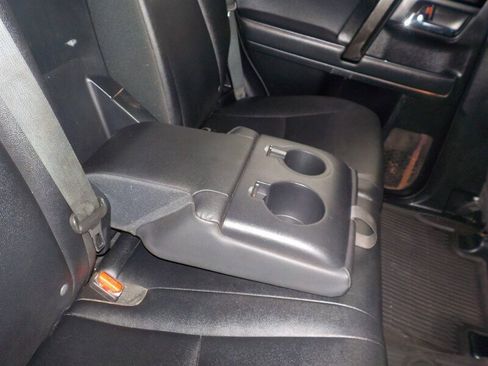 Used 2020 Toyota 4Runner TRD Off-Road Premium image 37