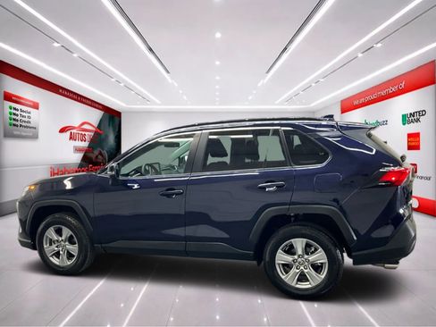 Used 2025 Toyota RAV4 XLE AWD/4WD image 5