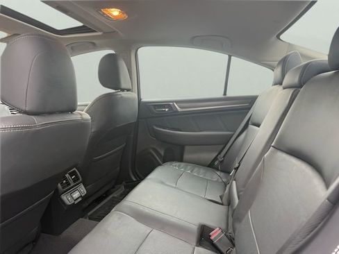 Used 2018 Subaru Legacy 2.5i Limited image 9
