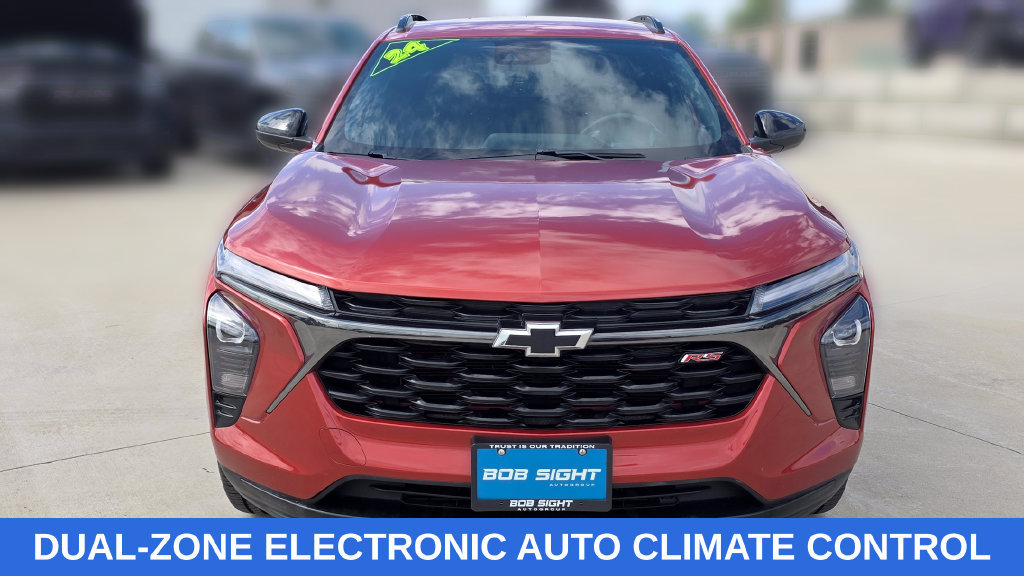 Used 2024 Chevrolet Trax RS w/ Driver Confidence Package FWD image 8