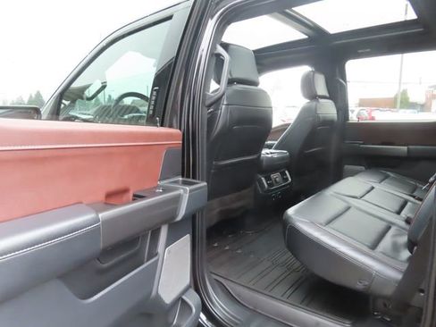 Used 2023 Ford F150 Lariat w/ Equipment Group 502A High image 22