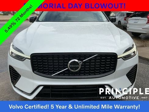 Certified 2023 Volvo XC60 T8 Plus AWD/4WD image 3