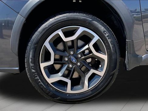 Used 2017 Subaru Crosstrek 2.0i Premium AWD/4WD image 31