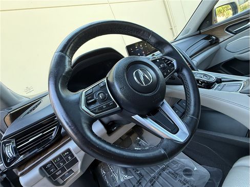 Used 2019 Acura RDX FWD w/ Advance Package image 8