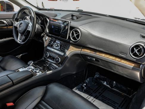 Used 2015 Mercedes-Benz SL 400 w/ Premium I Package image 12