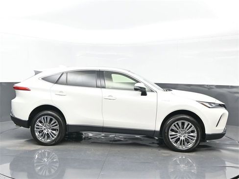 Used 2021 Toyota Venza Limited w/ Advanced Technology Package image 7