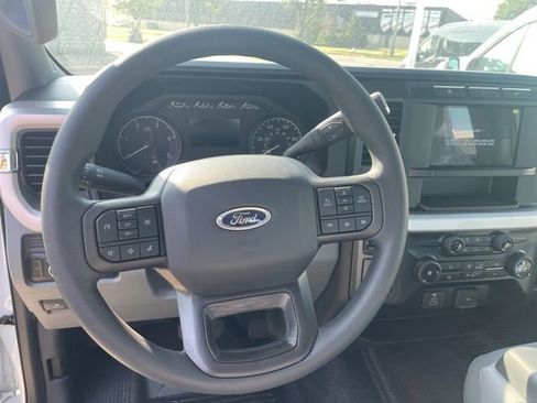New 2024 Ford F550 XL image 19