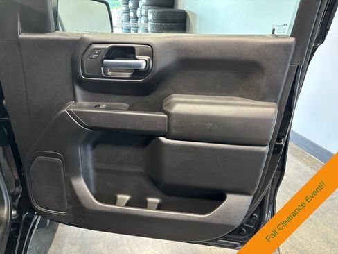 Used 2023 GMC Sierra 1500 Pro w/ Pro Value Package AWD/4WD image 19