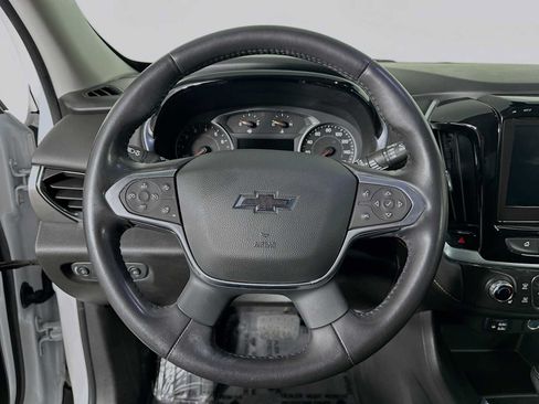 Used 2020 Chevrolet Traverse RS FWD image 11